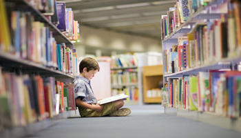 幼儿园里的书架，你最喜欢哪一款？