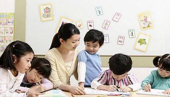 二孩时代学前教师需求激增